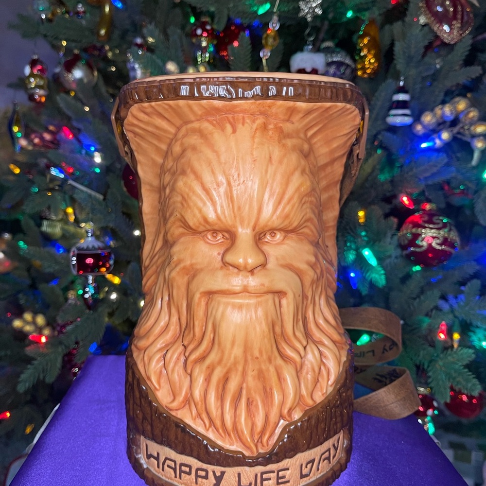 Star Wars Galaxy’s Edge 2024 Wookie Life Day Chewbacca Disney Popcorn Bucket NEW